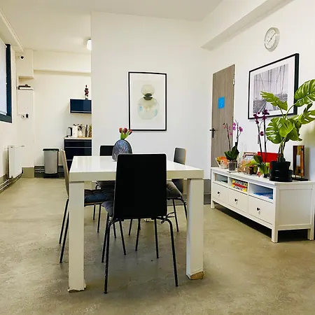 Bold Boutique Apartment Oberschleißheim